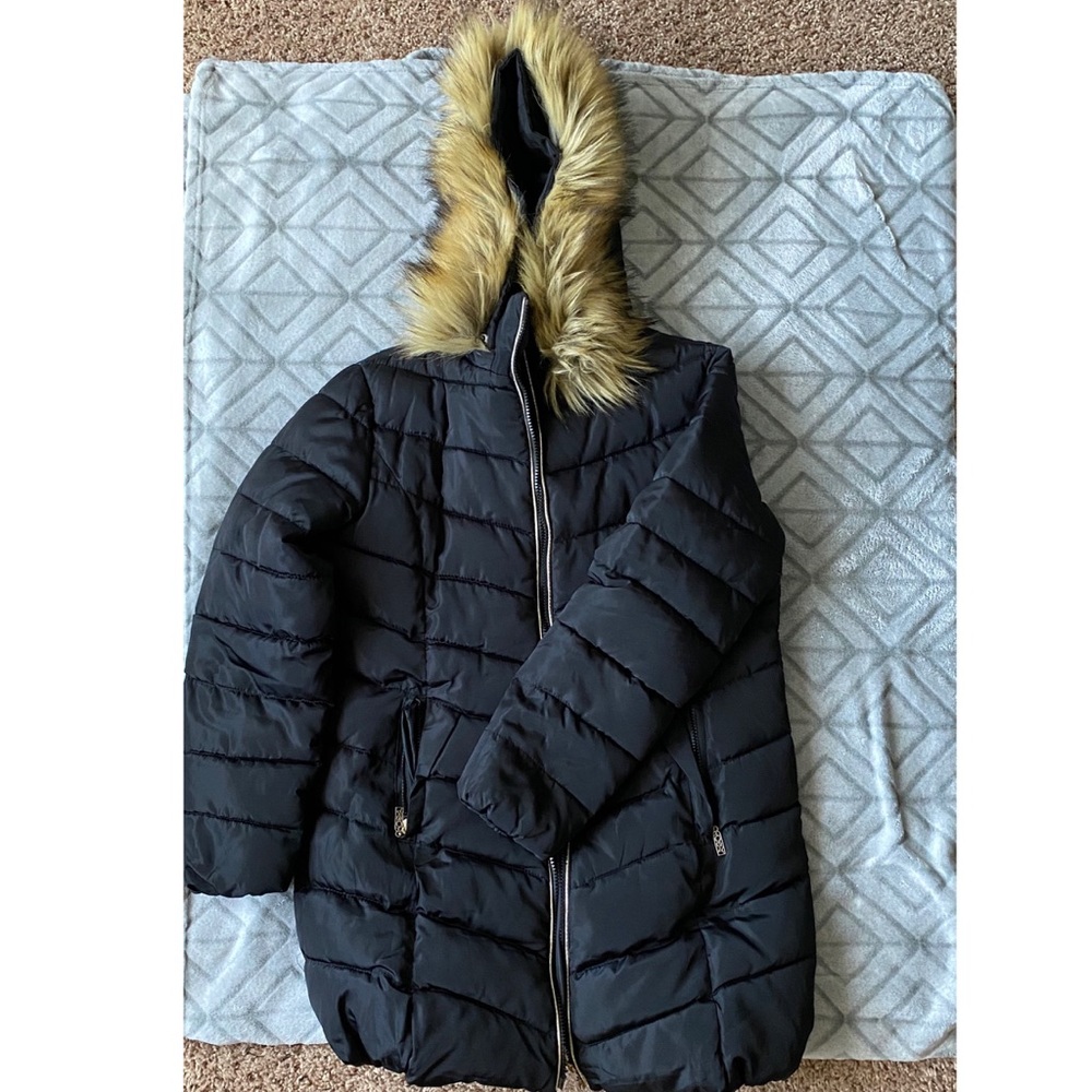 Fur hooded winter puffy coat